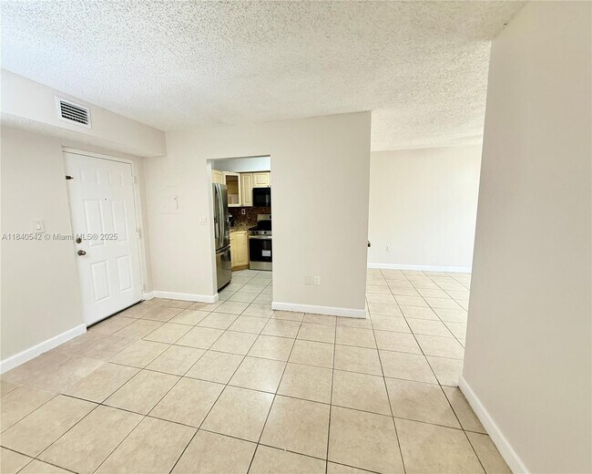 Building Photo - 5765 W 25th Ct