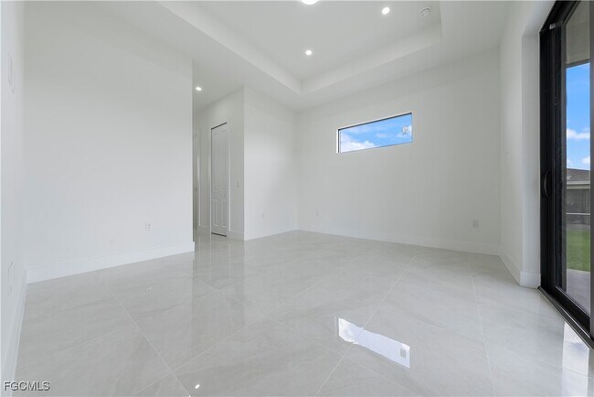 Building Photo - 3005 28th St SW