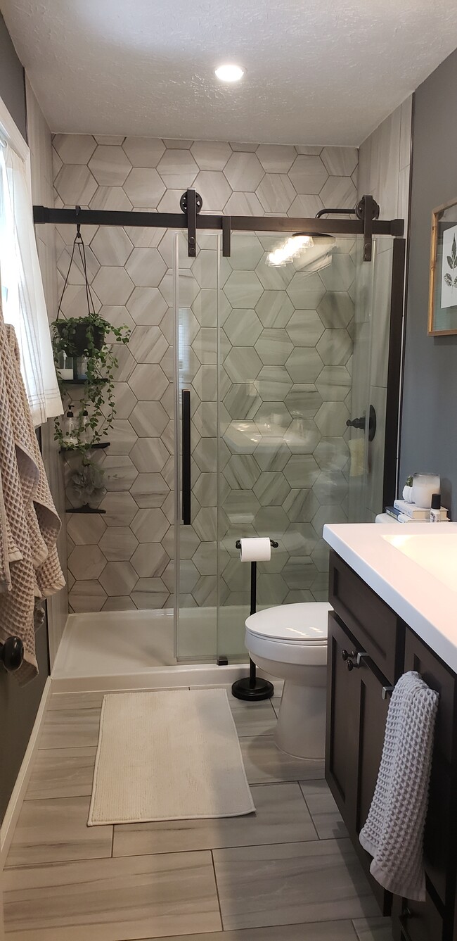 Master bath - 316 Wardley Rd