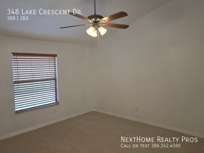 Building Photo - 348 Lake Crescent Dr