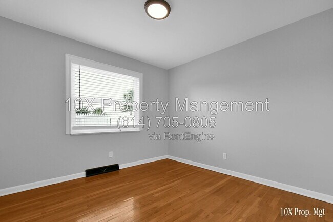 Building Photo - 388 Shanahan Rd