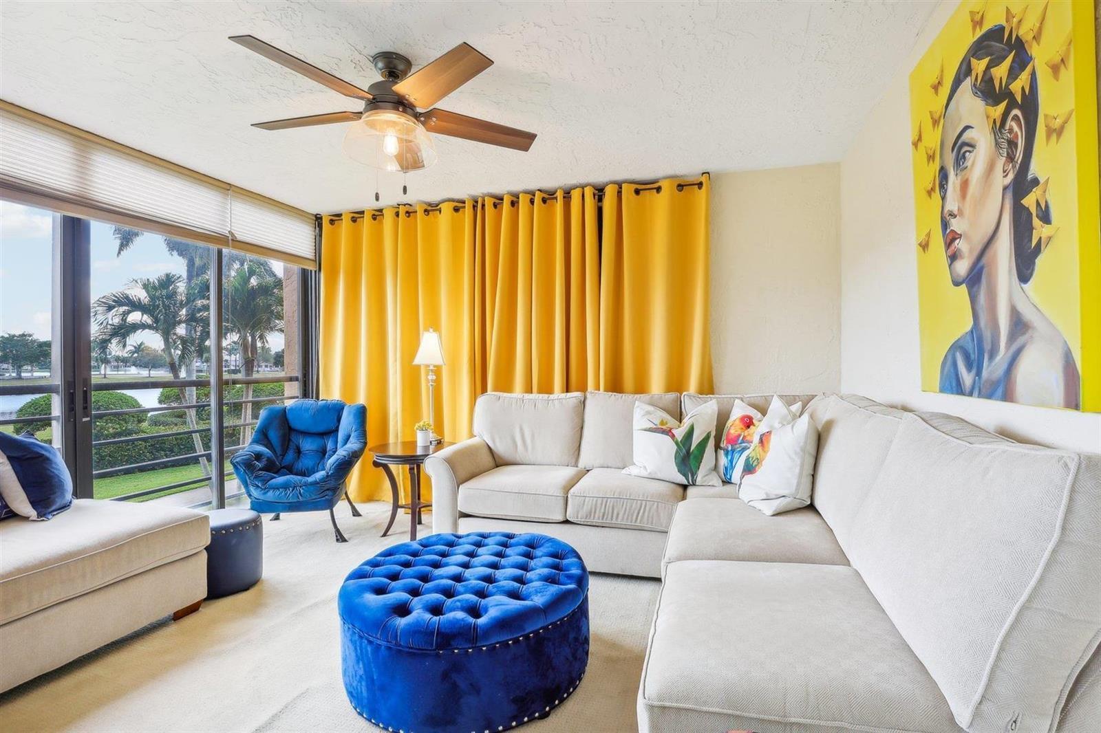 Building Photo - 7153 Promenade Dr
