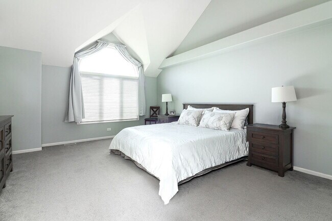 Building Photo - 961 W Spencer Ct