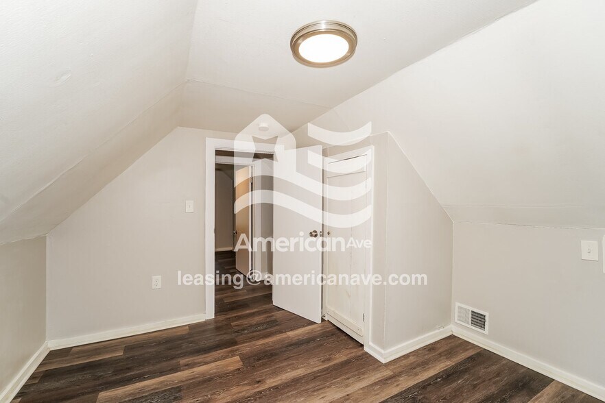 Building Photo - 1183 Pitkin Ave