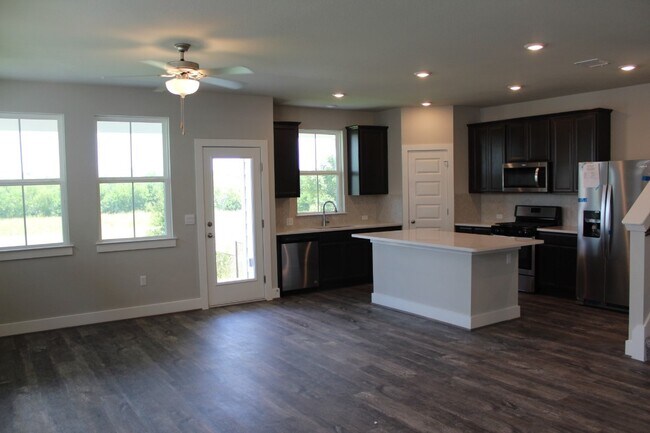 Building Photo - 7516 Harmony Shoals Bnd