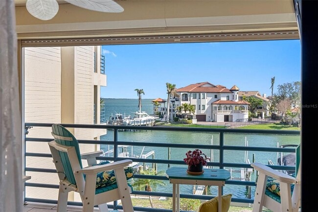 Building Photo - 363 Pinellas Bayway S