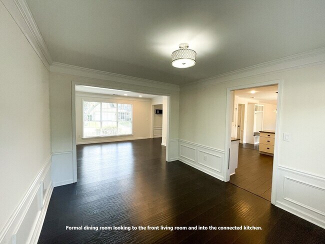 Building Photo - Beautiful fenced in Corner Lot!