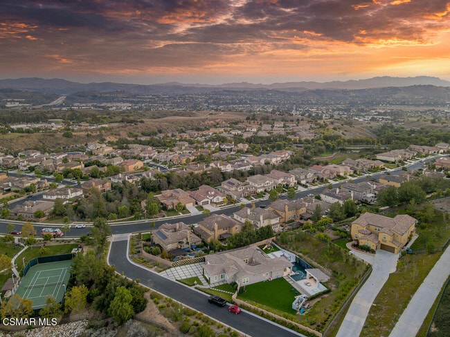 Building Photo - 6981 Shadow Wood Dr