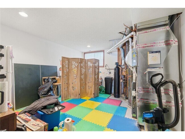 Building Photo - 3909 93rd Ave N