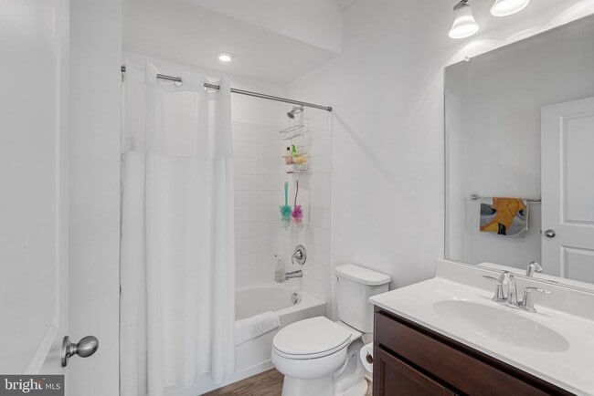 Building Photo - 12950 Blue Sky Pl