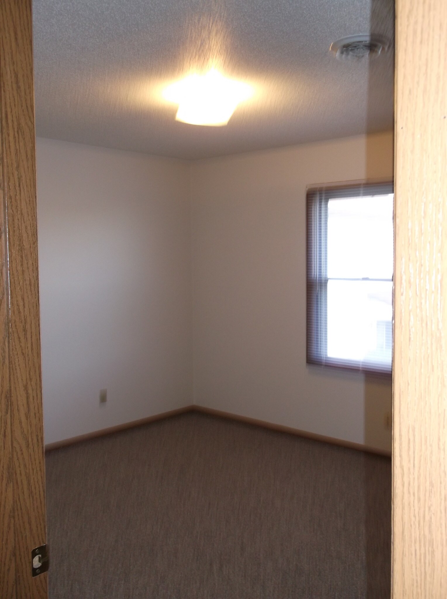Building Photo - 811 Farmer Ave