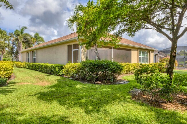 Building Photo - 2228 Terracina Dr
