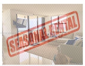 Building Photo - 2555 Collins Ave