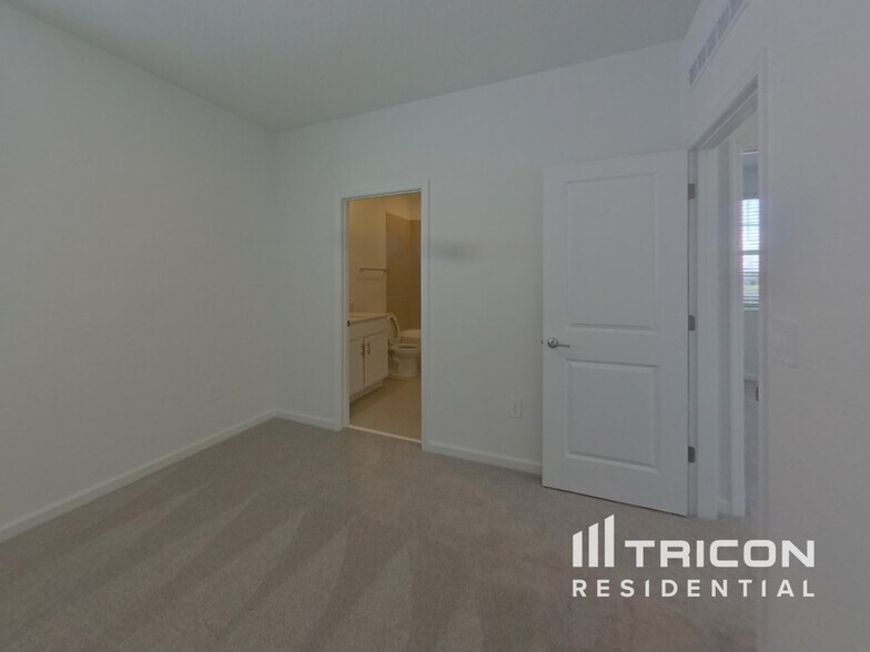 Building Photo - 2466 Peace Of Mind Ave