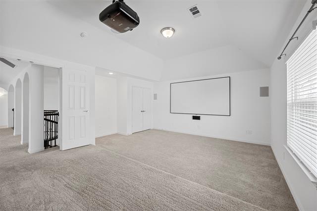 Building Photo - 809 Blue Heron Dr