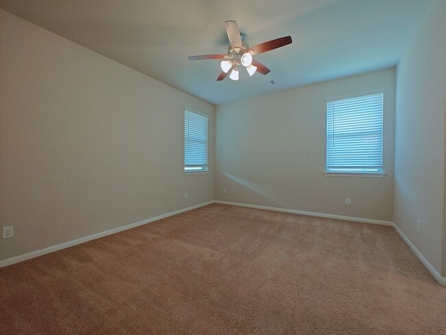 Building Photo - 26046 Quiet Field Ct