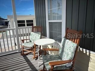 Building Photo - 706 Locarno Dr