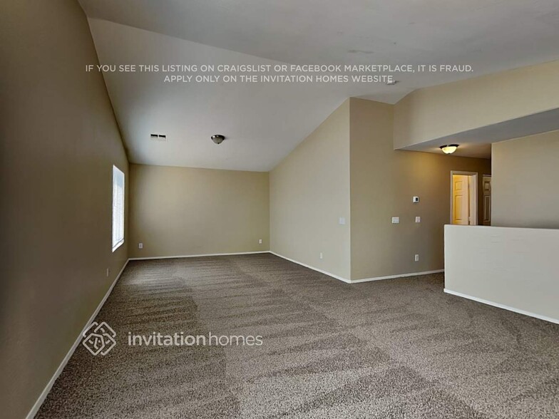 Building Photo - 6811 N 129th Dr