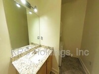 Building Photo - 301 Goshen St