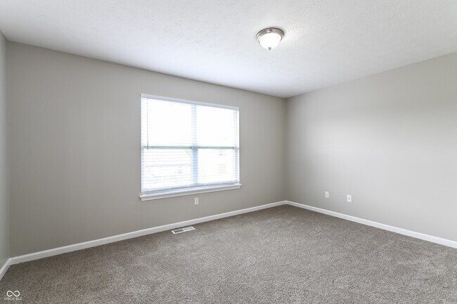 Building Photo - 604 Fisher Creek Drive