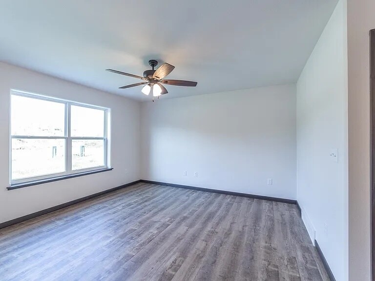 Building Photo - 3308 Green Pastures Ln