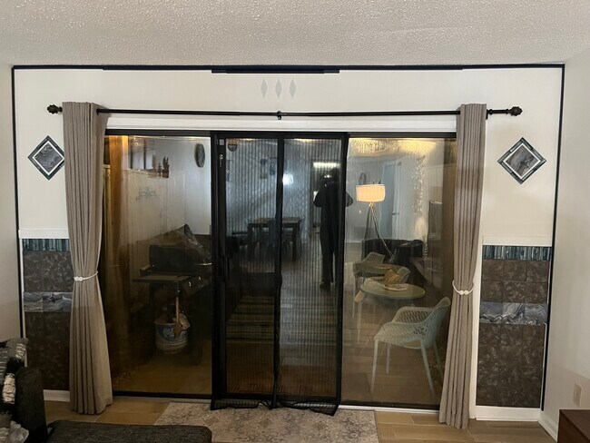 Building Photo - 1809 Crooked Pine Dr