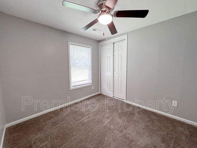Building Photo - 5128 Booth Ave