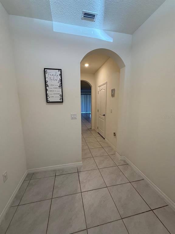 Building Photo - 1398 Yellow Finch Dr