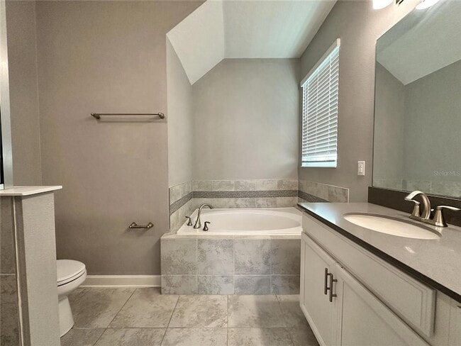 Building Photo - 11832 Charades St