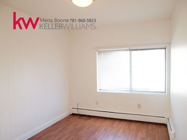 Building Photo - 12 Hadley Pl