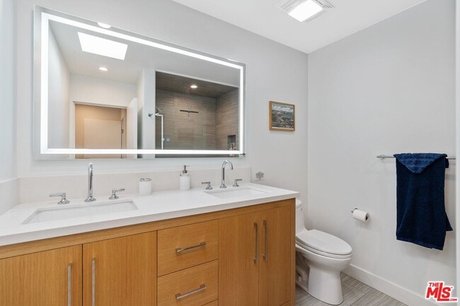 Building Photo - 3632 Beverly Ridge Dr