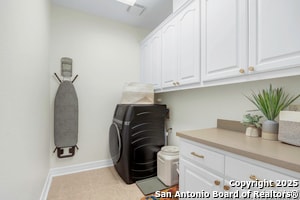Building Photo - 548 Winding View