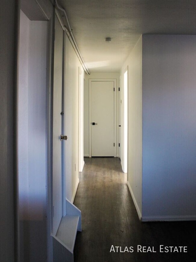 Building Photo - 6035 W 39th Ave