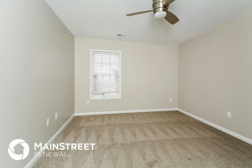 Building Photo - 1413 Cozart St