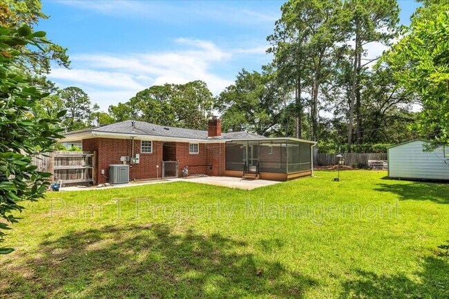 Building Photo - 2009 Bacon Park Dr