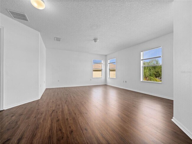 Building Photo - 13308 Sproston Point