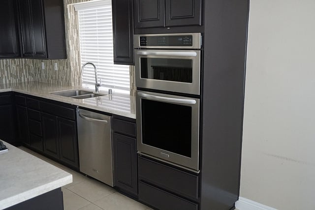 Building Photo - Beautiful 3 Bedroom 2 Bathroom Newbury Park Home! Ready for Move In!