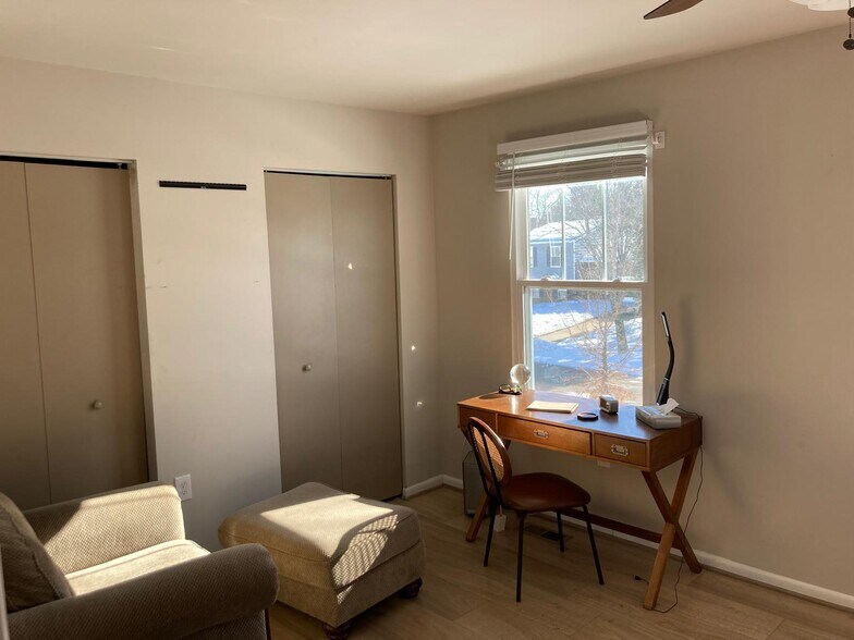 Building Photo - 3804 Charred Oak Dr