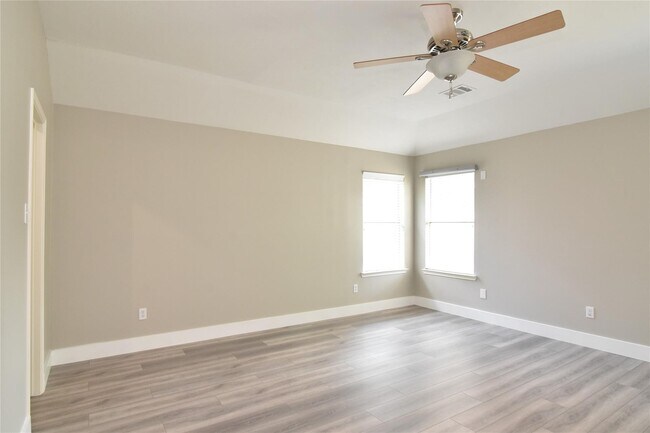 Building Photo - 21611 Oakbridge Park Ln