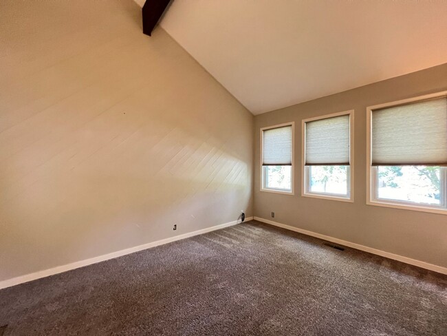 Building Photo - $300 OFF Move in Costs!  Elegant Four Bedr...