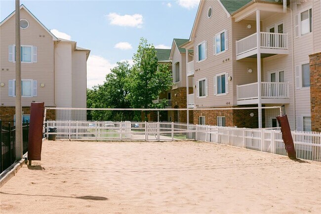 Building Photo - 2200 Classen Blvd