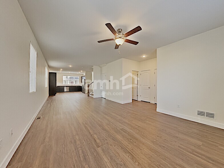 Building Photo - 4315 Crestone Peak St