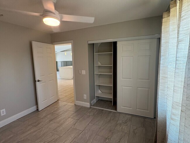 Building Photo - 3/2/2 with Solar!