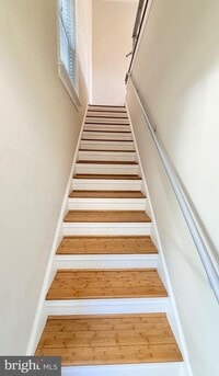 Building Photo - 3359 Martha Custis Dr