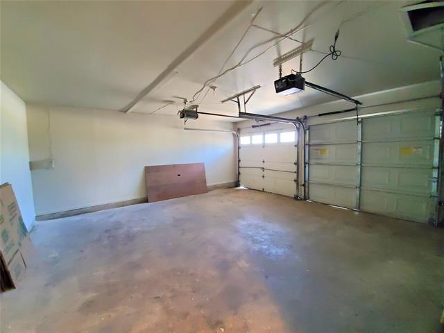 Building Photo - 1200 Bryn Mawr Pl