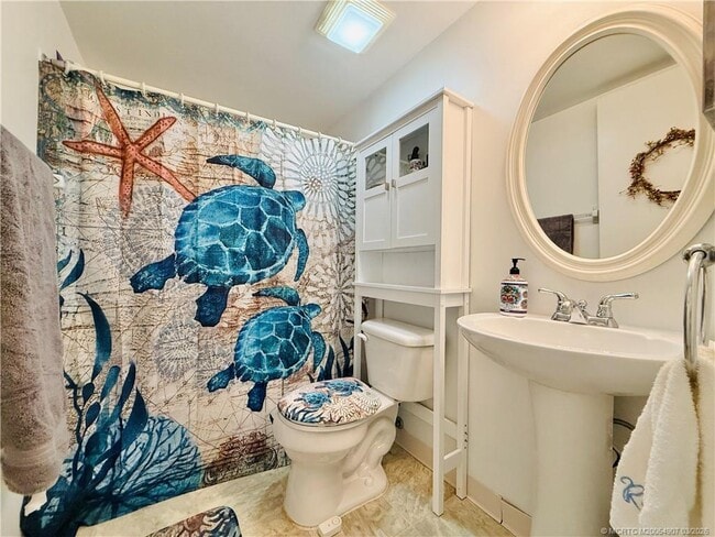 Building Photo - 7410 S Ocean Dr