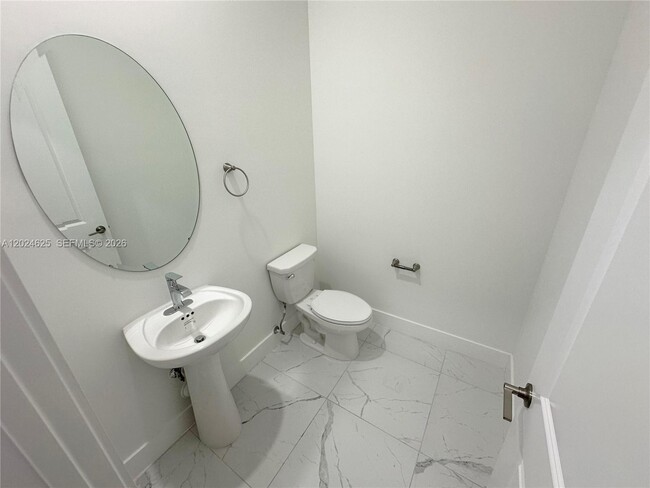 Building Photo - 12209 SW 43rd St