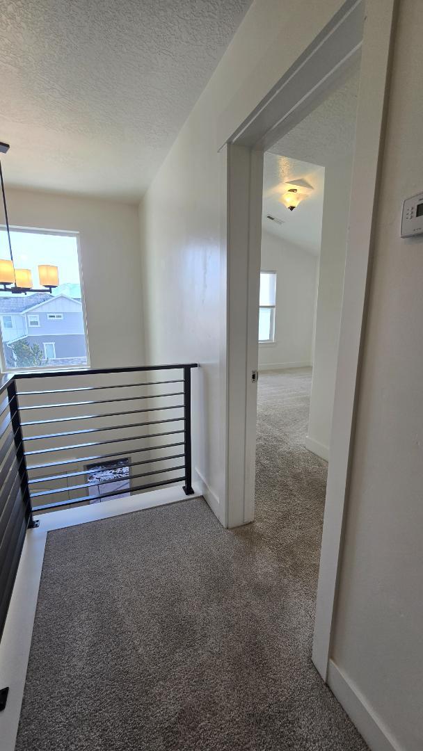 Building Photo - 12977 S Oberon Ln