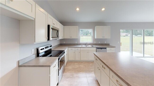 Building Photo - 1469 NE 161 Pl