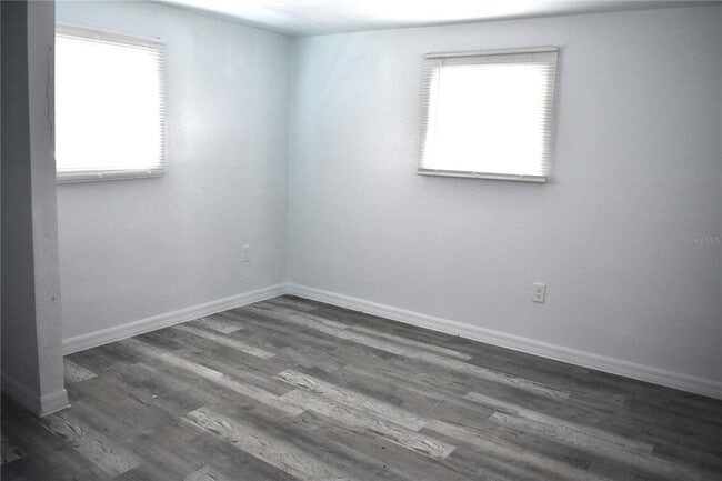 Building Photo - 1954 Boat Club Rd